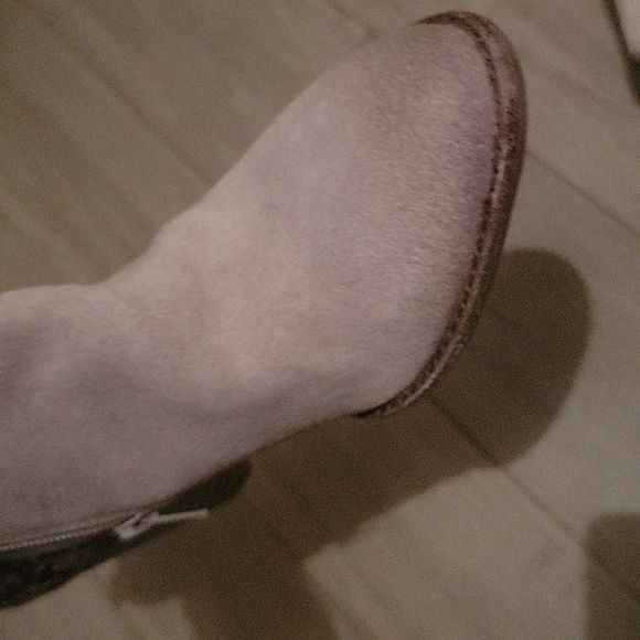 Gianni Bini gorgeous tan and gold sparkle boots! Size 8.5. - Picture 11 of 16